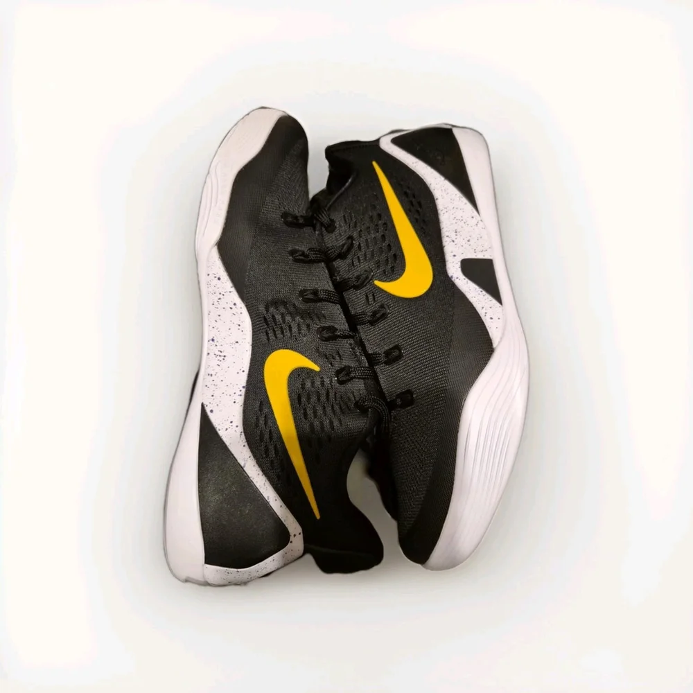 Size 10.5 - Nike Kobe 9 EM Protro TB Black University Gold IH1401-002 NEW IN BOX - Picture 2 of 7